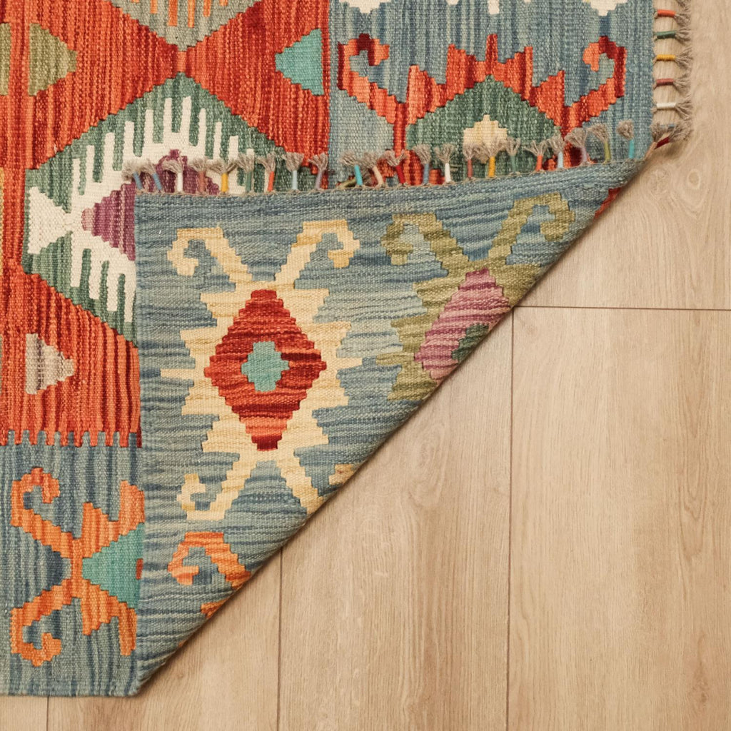 El Dokuma Çok Renkli Yün Anadolu Kilim