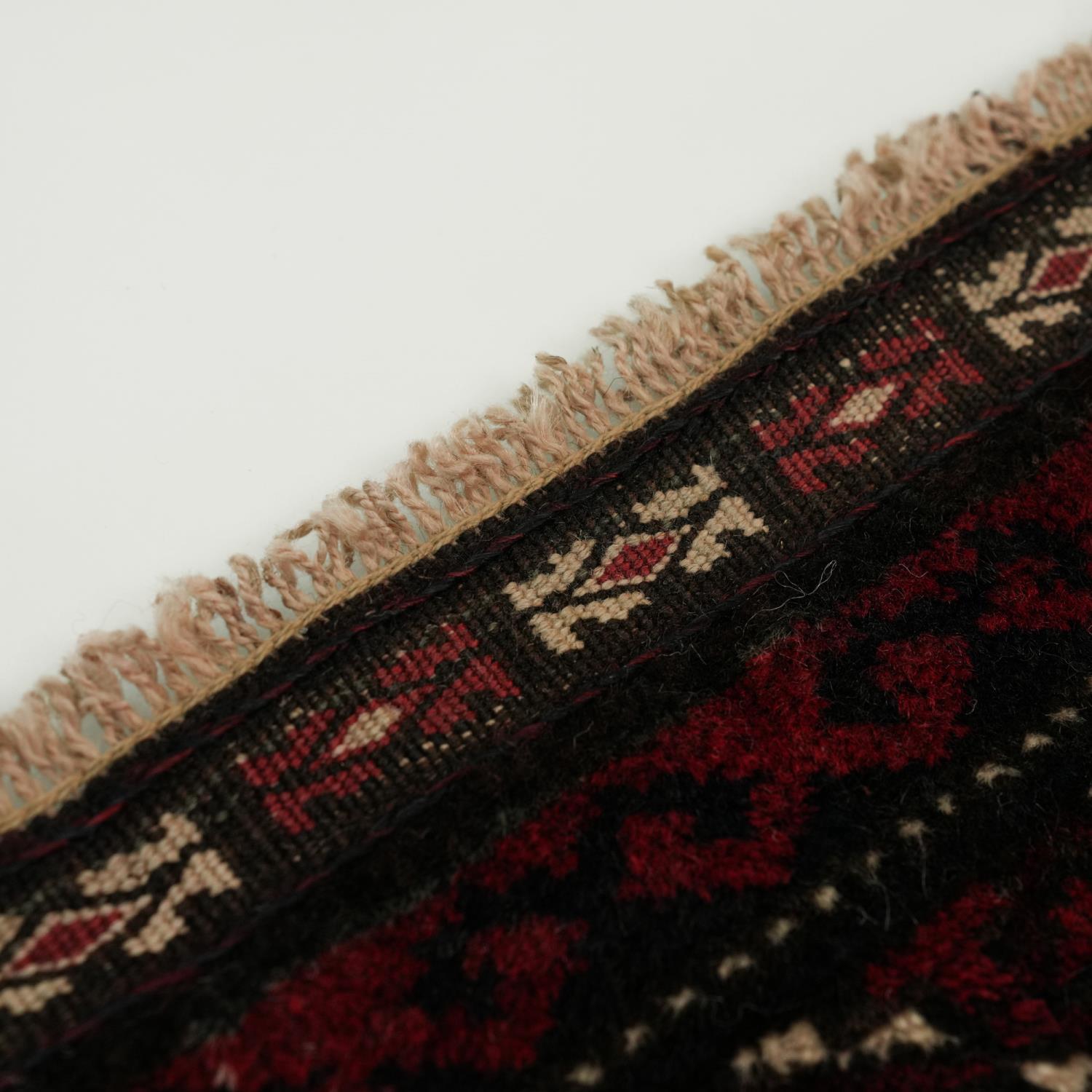 El Dokuma Yün Bordo Halı Seccade