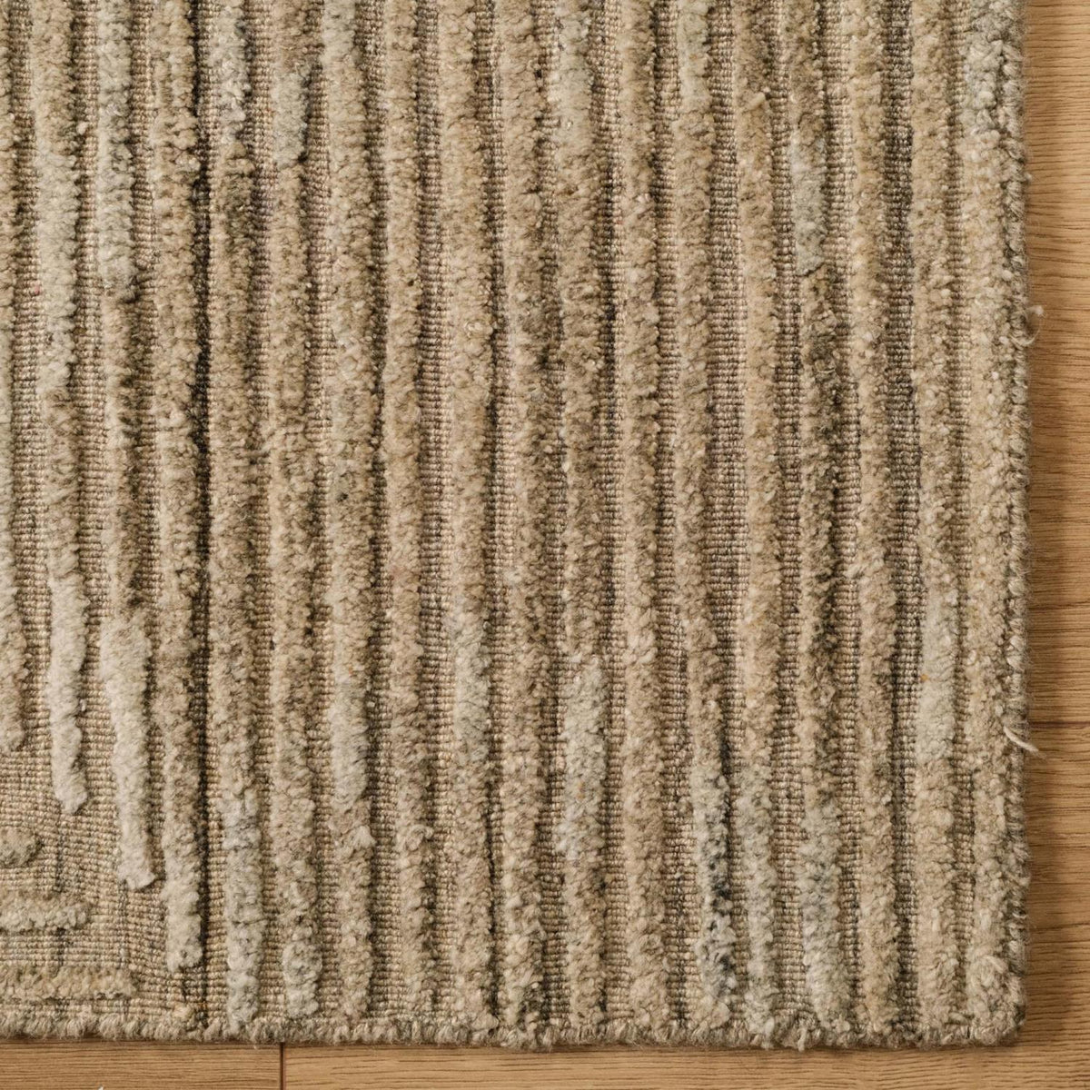 Geometrik Desenli El Dokuma Halı — pamuk