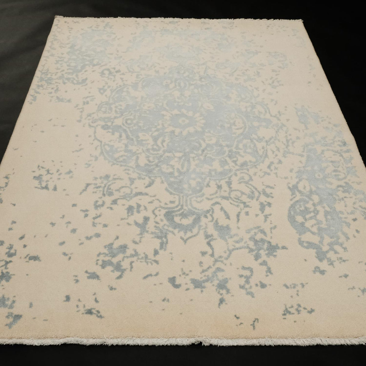 Heritage Serisi Tezgah Dokuma Vintage Desenli Mavi Halı — 130x190 cm