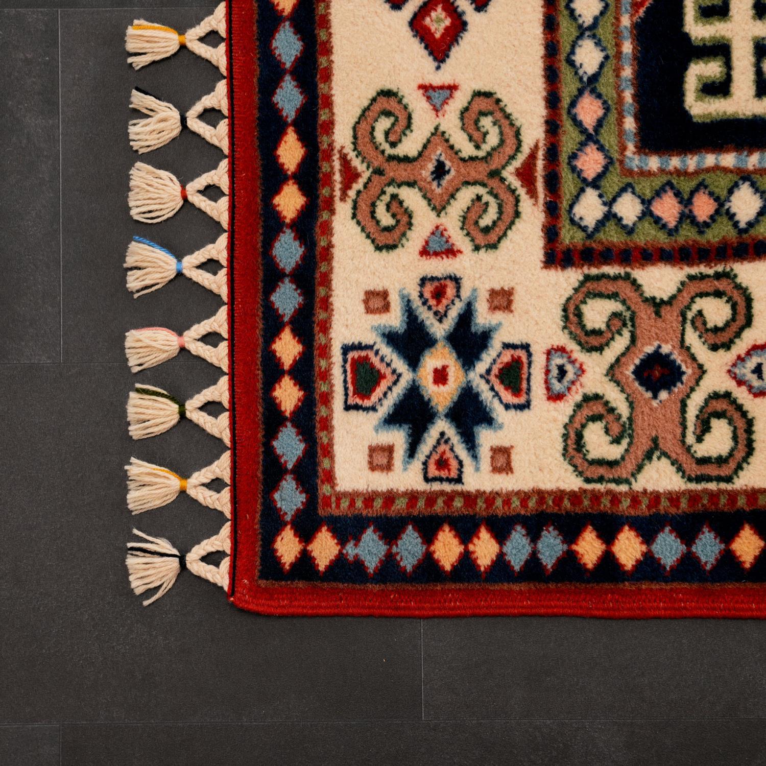 Second-Hand Handwoven Cream Wool Yörük Rug with Anatolian Pattern