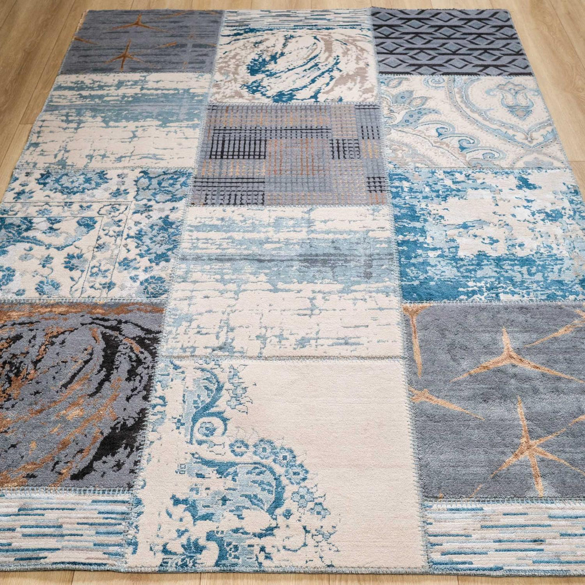 Patchwork Desenli Tezgah Dokuma Halı — etnik desenli