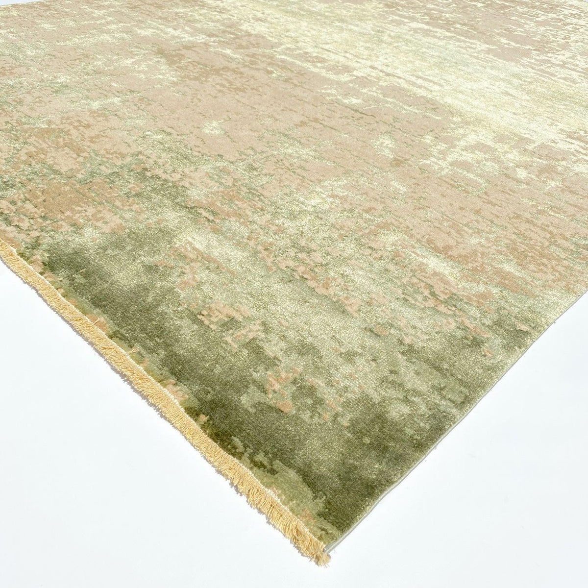 Heritage Series Abstract Patterned Machine Woven Carpet