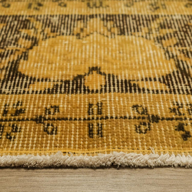 Vintage Design Hand Woven Carpet