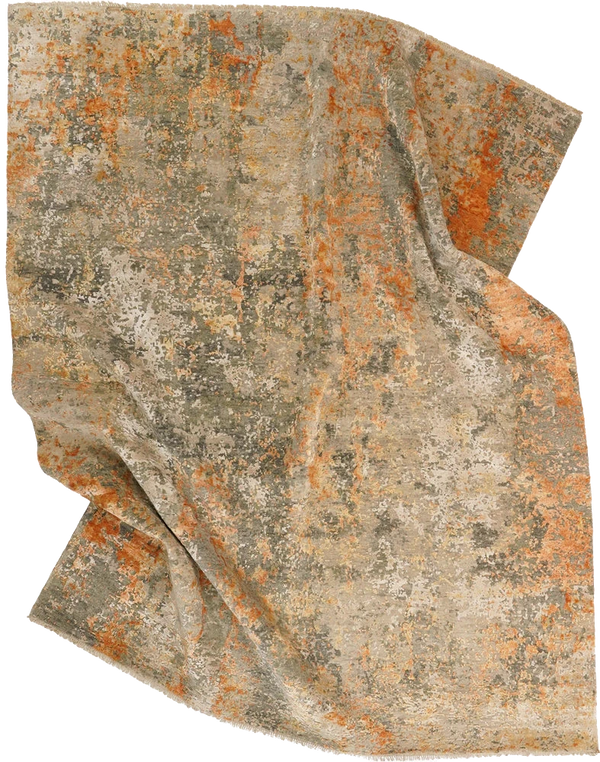 Aylar süren el işçiliği üretim, gri ipekli yüzey, soyut motif, toprak tonlarının  pastel ışıltısı.
