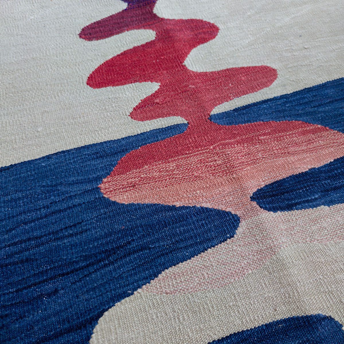 Studio Potato Inner Reflection El Dokuması Kilim — yün
