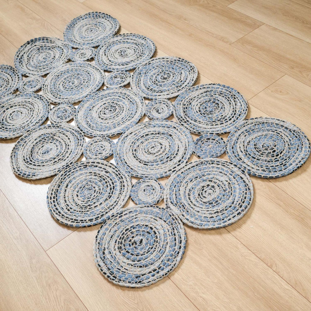 Patna Serisi Geometrik Desenli Makine Dokuma Halı, gri, 90x150 cm — Halıcızade